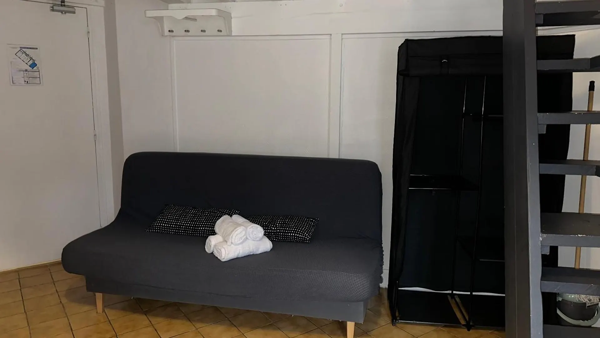 Aparthotel Les Balconnets Studios Nice Centre Ville France